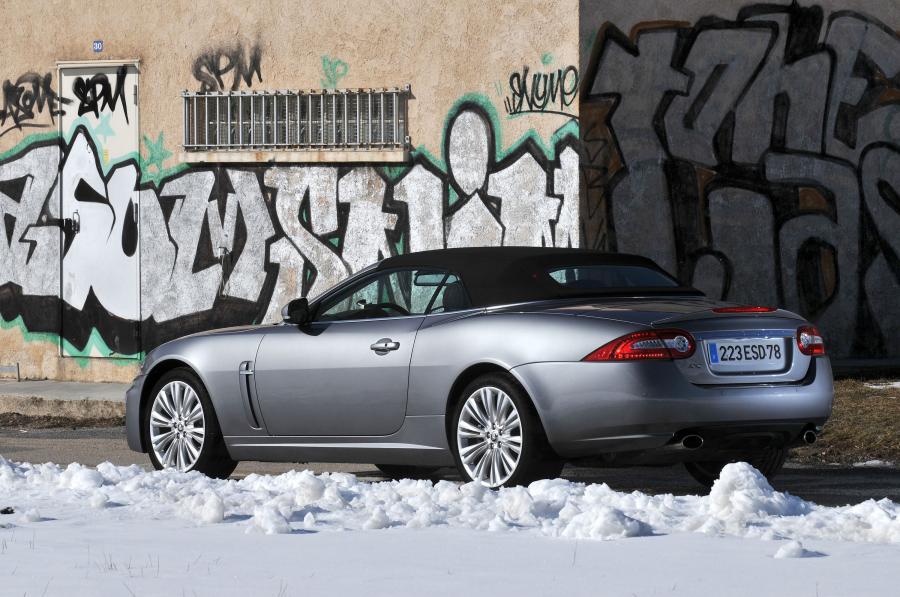  Jaguar XK Convertible 2009 года  (фото 11 из 43)